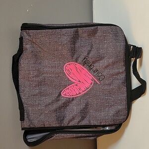Thirty-one Signature Collection hanging Makeup Bag Organizer w/ Heart & Courtney